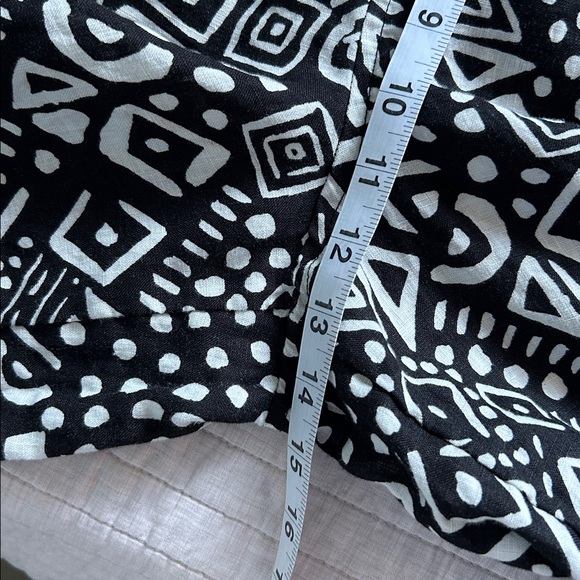 Tahari black off white elastic waist wide leg 100% linen boho tribal pants L - Picture 4 of 9